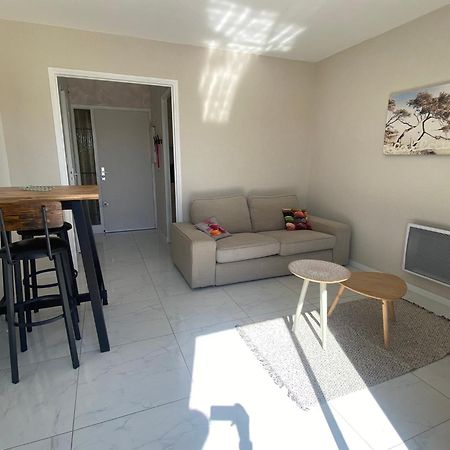 Appartement Cosy A Sanary Plage De Portissol-Climatise-Parking Prive Luaran gambar