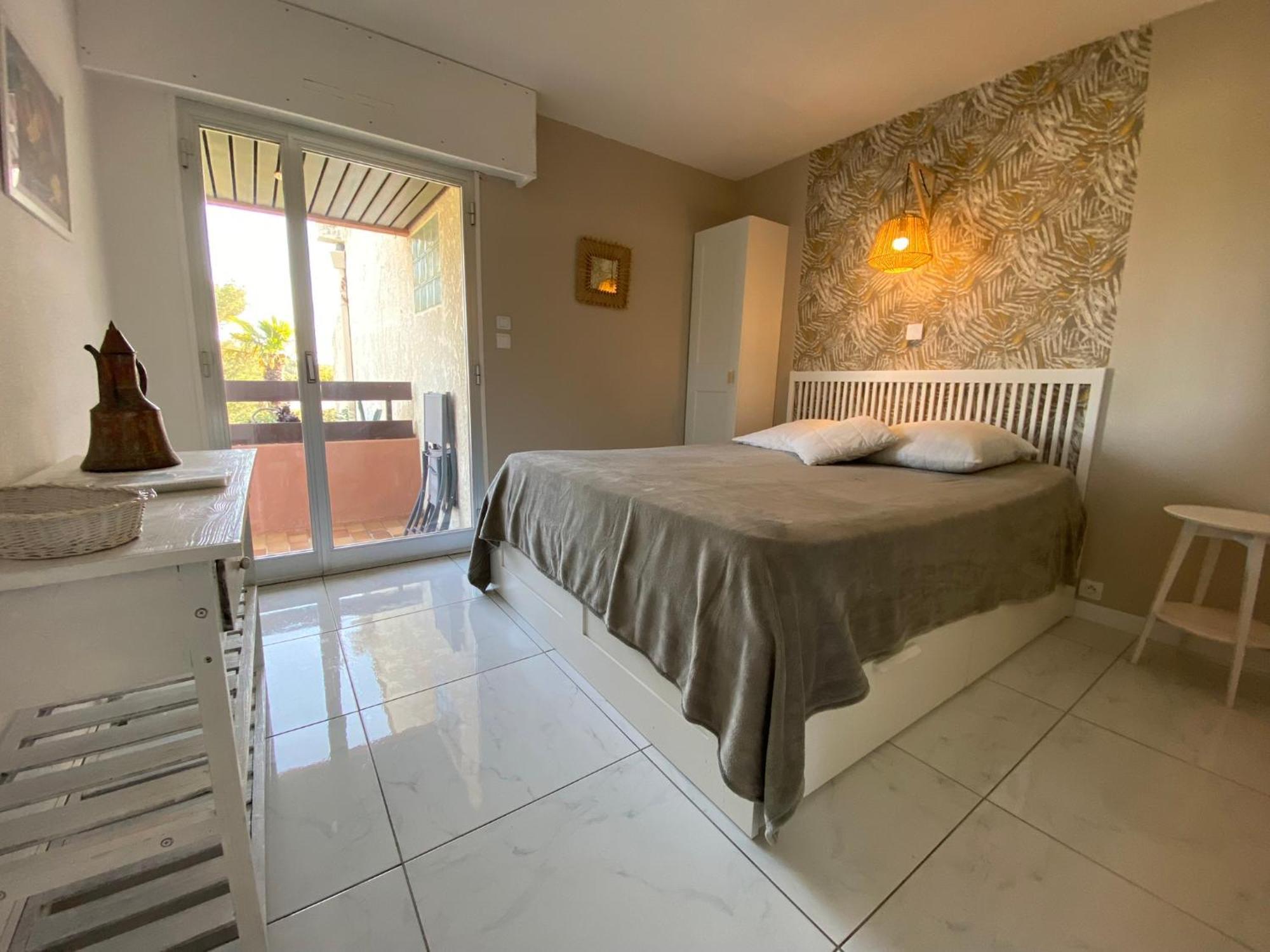 Appartement Cosy A Sanary Plage De Portissol-Climatise-Parking Prive Luaran gambar